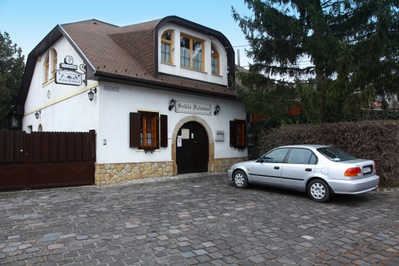 Szikla Falatozó
