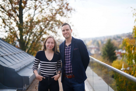 Volom Sára, a Photon ügyvezetője és Böheim Gábor marketing manager (Fotó: Design Terminal)