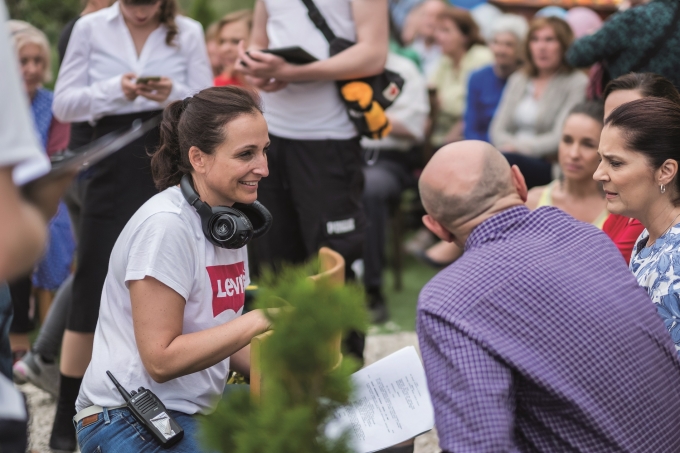Hámori Barbara a Drága örökösök forgatásán (Fotó: RTL Magyarország)